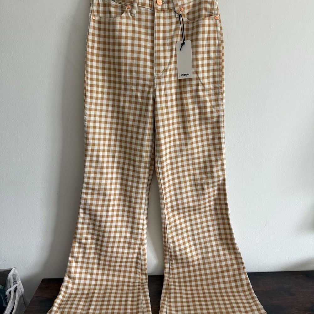 Women’s Wrangler Gingham Flared Jeans